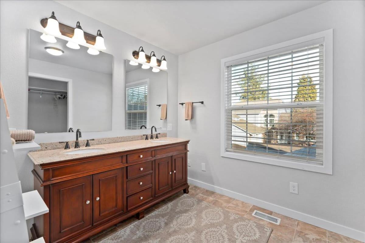 Parkside Home Perfect For Families บอยซี ภายนอก รูปภาพ